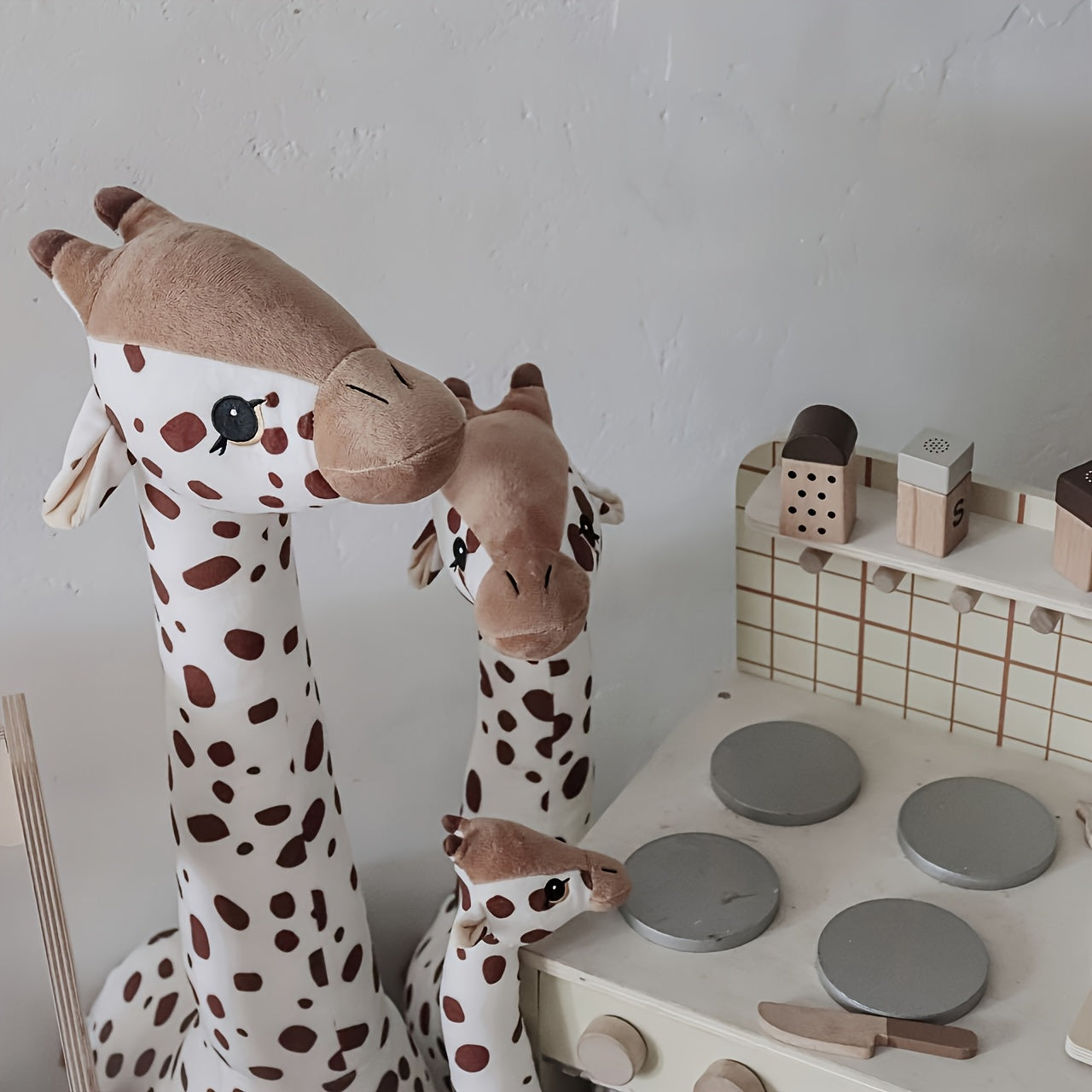 Girafe Géante en Peluche - Doudou Décoratif & Compagnon XXL