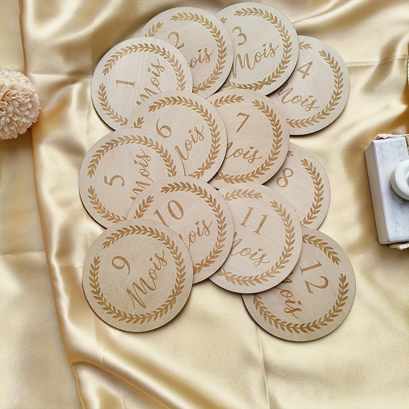 Lot de 12 Disques Étapes en Bois "Mois de Bébé"