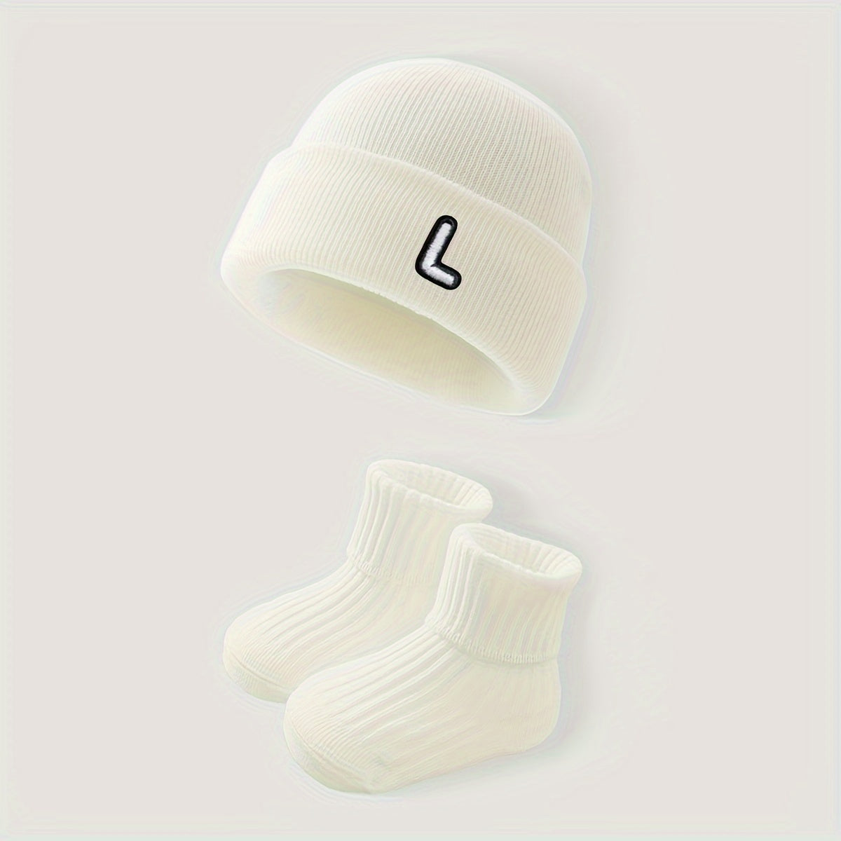 Ensemble Naissance 2 Pièces : Bonnet et Chaussons Bébé, Lettre Initiale Brodée - Cadeau Idéal